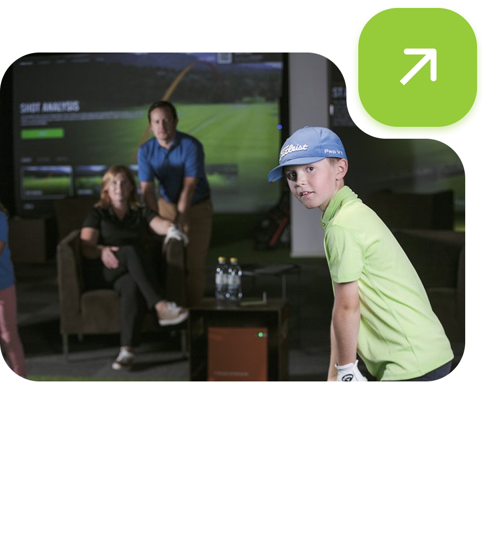 Junior golfer at Back Nine camp